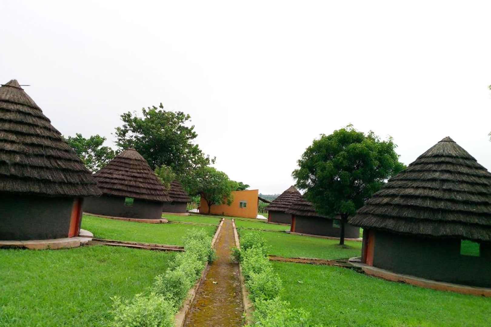 grassroots-cottages-murchison-falls